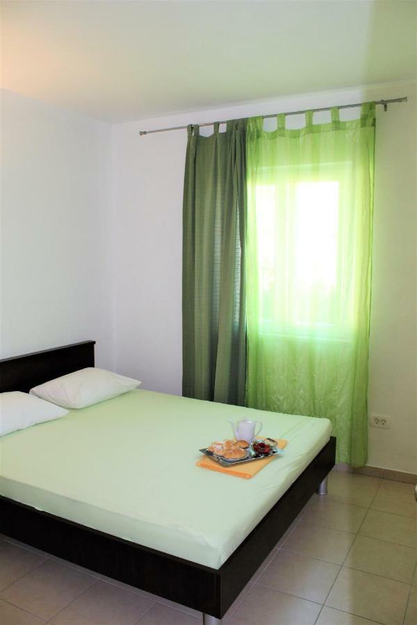Apartmani Marija Duće Exterior foto